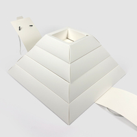 Boîte d'emballage alimentaire en forme de pyramide personnalisée avec poignée pour pain pâtisserie dessert faveur de fête de mariage boulangerie boîte de papier à emporter