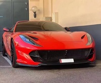 Convient pour la mise à niveau de la Ferrari 812 vers le kit de carrosserie du diffuseur avant en fibre de carbone sèche.