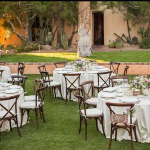 Chaise à dossier croisé en bois durable de style <span class=keywords><strong>ferme</strong></span> classique pour adultes, idéale pour les banquets et événements, chaise à dossier croisé en bois pour salle à manger de vignoble - Product Image 6