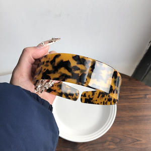 Bandeau large brillant en acétate d'écaille de tortue antidérapante dentée de haute qualité rétro français - Product Image 5