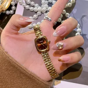 Reloj CILOA de Alta Calidad para Mujer, Retro, Dorado, Redondo, Personalizable, de Cuarzo, Resistente al Agua, Pequeño - Product Image 3