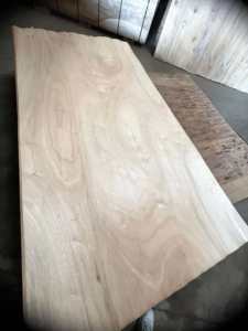 Natural <strong>Red</strong> <strong>Olive</strong> <strong>Veneer</strong> Plywood 4x7-5x10ft Industrial Durable &amp; Eco-Friendly Thickness 0.3-2mm - Product Image 2