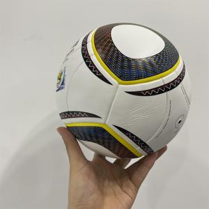 Ballons de football officiels Afrique du Sud 2010, matériau PU, fabrication de haute qualité, ballons de football de ligue professionnelle, un article personnalisé - Product Image 4