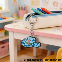 Porte-clés en caoutchouc coloré en forme de chapeau de cowboy de dessin animé avec mousqueton, pendentif de sac étanche, breloques promotionnelles, cadeau, LOGO personnalisé