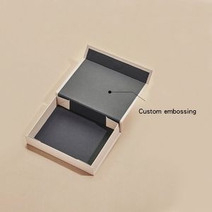 Caja de Regalo Rígida de Papel con Cierre Magnético, Plegable, Negra, de Lujo, con Impresión Personalizada, para Bolsos y Prendas - Product Image 5