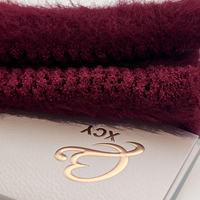 NEU CHENGYU Luxuriöses 5.7/4NM Polyester Kunstnerz-Fellgarn Samtiger Flor Gleichmäßige Struktur Außergewöhnliches Fallverhalten Leichte Wärme Gefärbt
