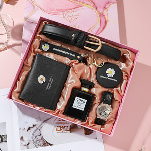 Set <span class=keywords><strong>regalo</strong></span> di gioielli da donna al quarzo <span class=keywords><strong>regalo</strong></span> di moda per <span class=keywords><strong>regalo</strong></span> di <span class=keywords><strong>compleanno</strong></span> per ragazza Set di orologi da donna Set <span class=keywords><strong>regalo</strong></span> da donna - Product Image 2