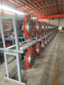 Petite machine à tréfiler à fil humide inversée à tambour unique pour fil de fer à haute teneur en carbone, haute vitesse - Product Image 3