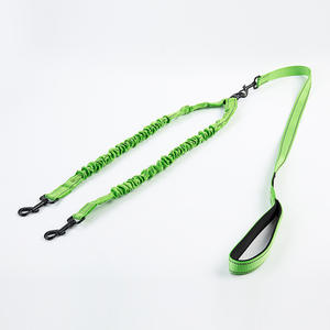 <span class=keywords><strong>Deux</strong></span> crochets pour chien de compagnie Double tête à double extrémité Double chien marchant laisse pour animaux de compagnie un remorquage <span class=keywords><strong>deux</strong></span> gros chien laisse - Product Image 2