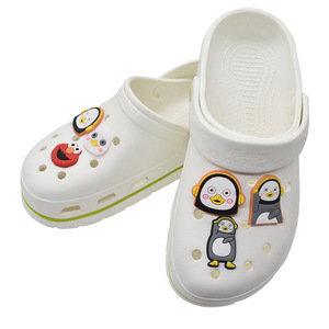<span class=keywords><strong>De</strong></span> dibujos animados <span class=keywords><strong>de</strong></span> goma suave PVC zapato encantos <span class=keywords><strong>de</strong></span> acción figura bebé AccessoriesJibitz para zapatos <span class=keywords><strong>de</strong></span> cocodrilo - Product Image 2