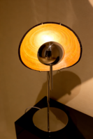 Lampe de table LED moderne en métal chromé en forme de donut, avec variateur d'intensité et interrupteur, garantie 2 ans - Décoration de luxe pour hôtel