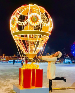 Décoration de Noël en forme de montgolfière avec lumières LED pour extérieur - Product Image 1