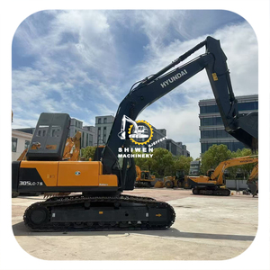 Excavatrice sur chenilles Hyundai 305LC-7 d'occasion, moteur Cummins C8.3, 30 tonnes, modèle 2022, capacité de la benne de 1,38 m, peinture d'origine - Product Image 1