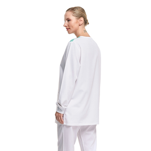 ZX Custom Women Scrubs Uniformes Conjuntos 2023 Nuevo estilo Chaqueta de calentamiento Pantalones rectos Traje para el salón de belleza del hospital - Product Image 4