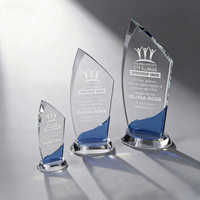 Collection de trophées et plaques en cristal de qualité supérieure pour souvenirs et artisanat en cristal – Vente en gros