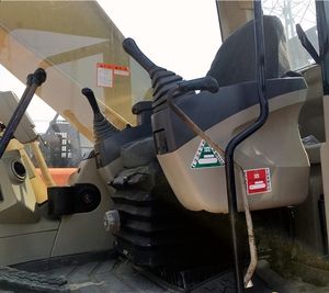 Haute qualité utilisé pour pour CAT 330C Mini pelle sur chenilles bon composant de noyau de pompe vente d'occasion bas prix Earth-Movin - Product Image 6