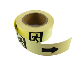 Vente en gros de <span class=keywords><strong>bandes</strong></span> réfléchissantes photoluminescentes auto-adhésives personnalisées en PVC <span class=keywords><strong>Bandes</strong></span> de sécurité industrielles robustes certifiées ISO pour escaliers - Product Image 6