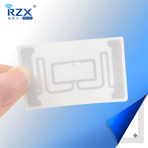 Étiquette RFID UHF longue portée 860-960 MHz pour le suivi des stocks de vêtements en vente au détail – Direct Usine - Product Image 4