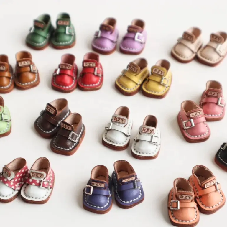 Wholesale Mini Doll Leather Shoes for OB11/ymy/gsc/Middie Blythe or dolls with feet within this size