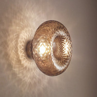 Lampe murale artistique postmoderne en fer forgé avec globe en verre de 30 cm de diamètre, inspirée d'Instagram, pour escaliers et chambres