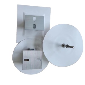 Système de montage de panneaux solaires sur toitures plates en membranes PVC TPO commerciales et industrielles avec attaches en aluminium - Product Image 3