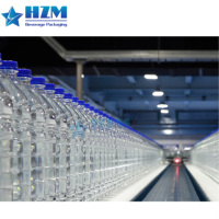 Projet de ligne de production d'eau entièrement automatique, machine de remplissage d'eau minérale et usine d'emballage d'eau pure en Afrique