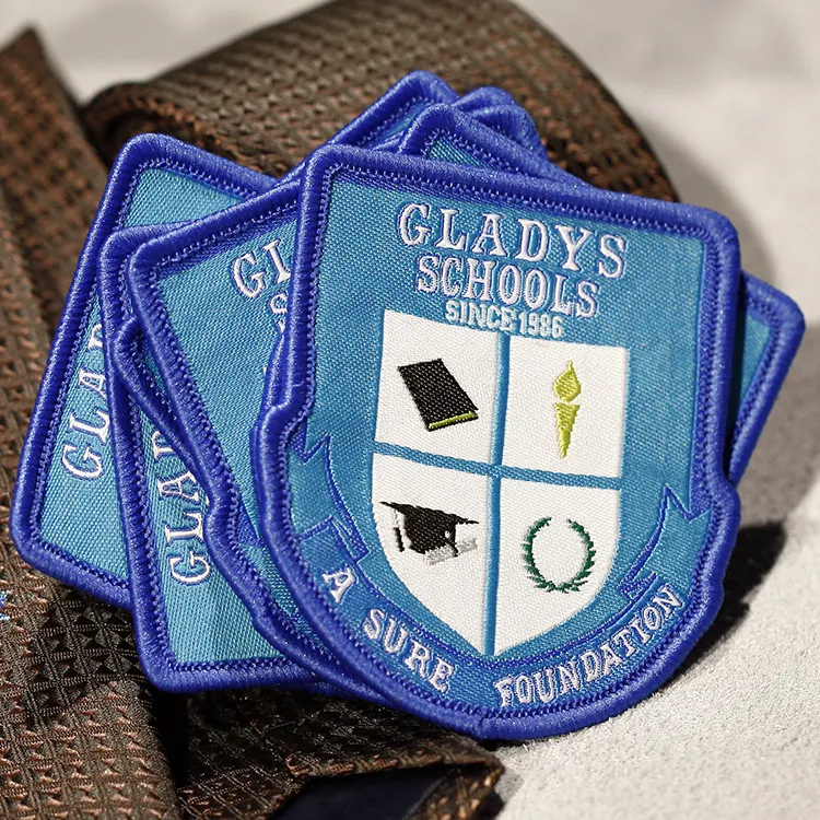 Patches bordados personalizados, uniforme escolar logotipo grande casaco sapatos de ferro com letra na chenille bordados personalizado