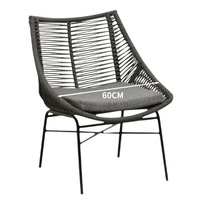 Ensemble bistrot moderne d'extérieur en rotin PE résistant aux intempéries avec chaise de salle à manger et table d'appoint à plateau en verre pour balcon et jardin