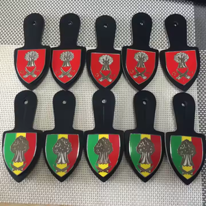 Metal güvenlik görevlisi aslan rozetleri deri emniyet pimleri broş rozeti özel tasarım 3D kaplama küresel rozeti - Product Image 2