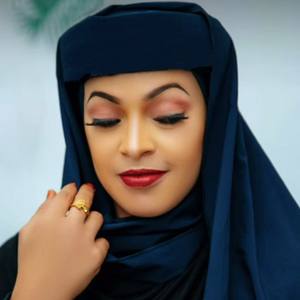 غطاء رأس إسفنجي مخيط يدويًا بطيات تصميم رأس عمامة إسلامية أنيقة صلبة مع حجاب - Product Image 3