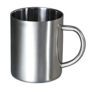 Grosir 220Ml 8Oz Mug Teh Kopi Baja Tahan Karat Terisolasi Dinding Ganda dengan Pegangan Berkemah Mug Perjalanan Luar Ruangan