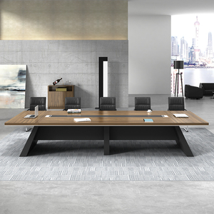 โต๊ะเก้าอี้ประชุมยาวสำหรับสำนักงานแบบหรูหรา - Product Image 4