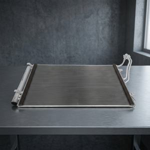 [NAVID INTERNATIONAL] / Condensador de Aire Acondicionado 97606-3R000 de Aleación de Aluminio de Flujo Paralelo para Automóviles - Product Image 3