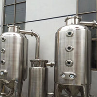 Équipement de concentration et d'extraction d'huiles essentielles