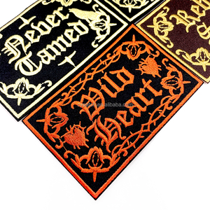 Patch brodé vintage Rebel - Style Liberté & Esprit, lettres gothiques thermocollantes pour vestes et sacs - Product Image 2