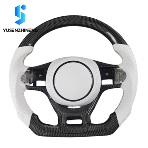 Volant de voiture en fibre de carbone forgé sur mesure avec LED pour <span class=keywords><strong>Kia</strong></span> K5 <span class=keywords><strong>GT</strong></span> <span class=keywords><strong>Line</strong></span> Optima4 Forte 2022 2025 2026 Cerato Seltos <span class=keywords><strong>Sportage</strong></span> - Product Image 3