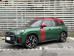 <span class=keywords><strong>MINI</strong></span> <span class=keywords><strong>JCW</strong></span> COUNTRYMAN ALL4 AWD SUV d'occasion 2024, Turbo Automatique 300 CV, Châssis <span class=keywords><strong>JCW</strong></span> d'origine, Écran OLED, ADAS L2 complet, Spacieux 5 places - Product Image 3