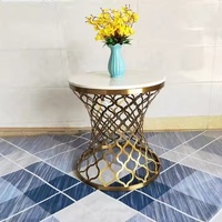 Table basse et table d'appoint en acier inoxydable doré avec plateau en marbre, meubles de salon pour la maison, pour utilisation avec un canapé