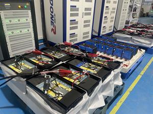Batería LiFePO4 de Ciclo Profundo de 12V 24V 51.2V 100Ah 150Ah 200Ah 300Ah 400Ah con Bluetooth para RV, Marino y Solar, Directo de Fábrica - Product Image 1