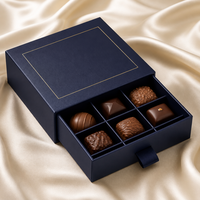 Boîte en carton pour biscuits avec compartiments séparés pour l'emballage de desserts, emballage de luxe personnalisé imprimé