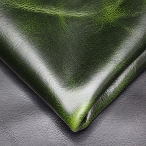 Pelle di vacchetta di <span class=keywords><strong>prima</strong></span> qualità da 2,0 mm con texture craquè effetto Crazy Horse, effetto olio e cera, lucida e brillante - Product Image 5