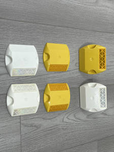 Новый дизайн, высокий видимый пластиковый отражатель безопасности дорожного движения с ногой, отражающий дорожный стержень 3 м, отражатель кошачий глаз - Product Image 5