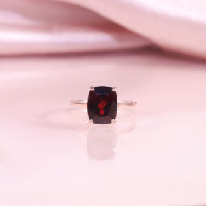 Joyería de calidad garantizada al por mayor cojín 8x10mm 4,67ct granate personalizado sólido <span class=keywords><strong>oro</strong></span> rosa <span class=keywords><strong>10</strong></span> quilates anillo de <span class=keywords><strong>oro</strong></span> para mujer - Product Image 2