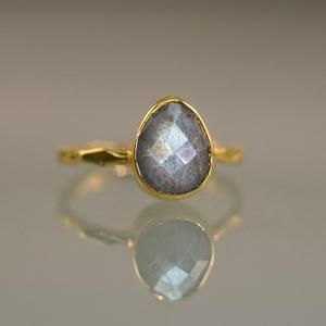 Women's Classic 92.5 Sterling Silver <b>Finger</b> <b>Ring</b> Natural Labradorite Teardrop Shape Faceted Polished Blue Fire Gemstone Cut - Product Image 2