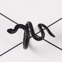 Cincin Suxuan Anime untuk Pria Wanita Punk Goth Snake Cincin Berlebihan Hitam Disepuh Gothic Disesuaikan Hadiah Pesta Perhiasan