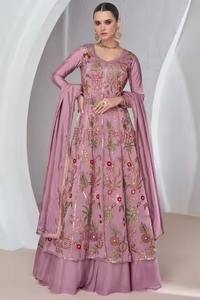 Impresionante vestido Anarkali de lavanda polvorienta para mujer con bordado pesado, ropa de fiesta y boda india perfecta Dupatta y Salwar - Product Image 2