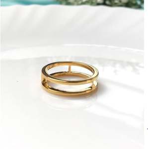 Anillo Doble de Plata 925 Unisex, Diseño Minimalista Elegante, Joyería Moderna, Regalo Perfecto para Hombres y Mujeres - Product Image 1