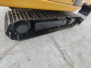 Mini-excavatrice CAT 305.5E2 d'occasion de 5,5 tonnes avec moteur C2.4, excavatrice compacte à rayon court - Product Image 4
