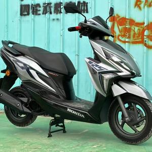 Invencible Motorcycle Tour Cruising Big Pedal Gas Scooters <span class=keywords><strong>Guerreros</strong></span> blindados Potente cañón de acero pequeño Diseño de pedal impresionante - Product Image 1
