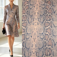 Tissu à paillettes imprimé peau de serpent personnalisé, textile brodé à paillettes brillantes pour robe de soirée